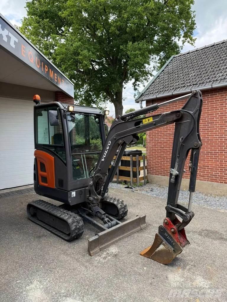 Volvo EC 18 D Mini bagri <7t