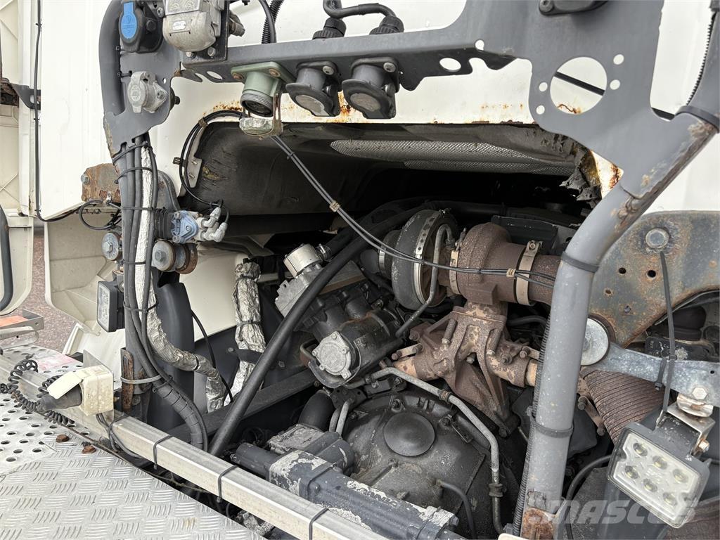 Scania R500 6x2 Vlačilci