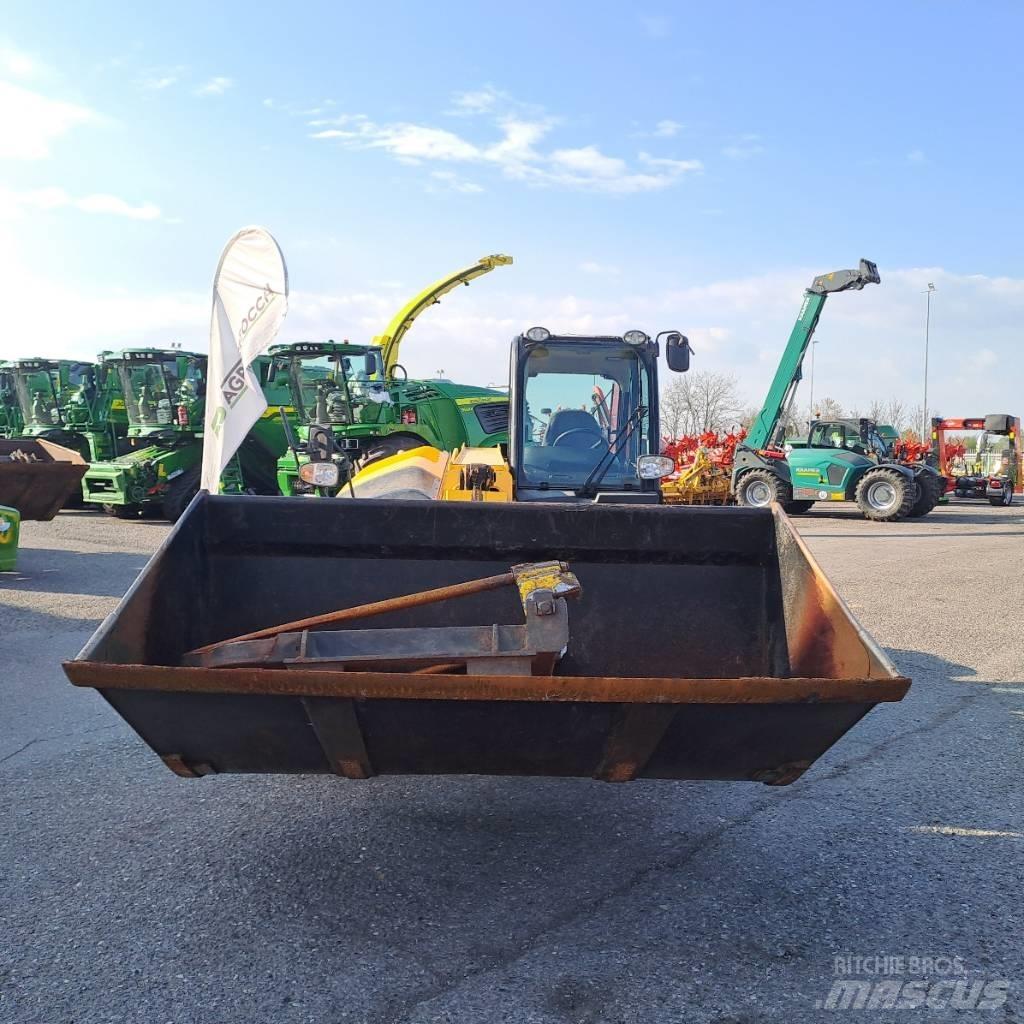 JCB 531-70 Kmetijski teleskopski nakladalci