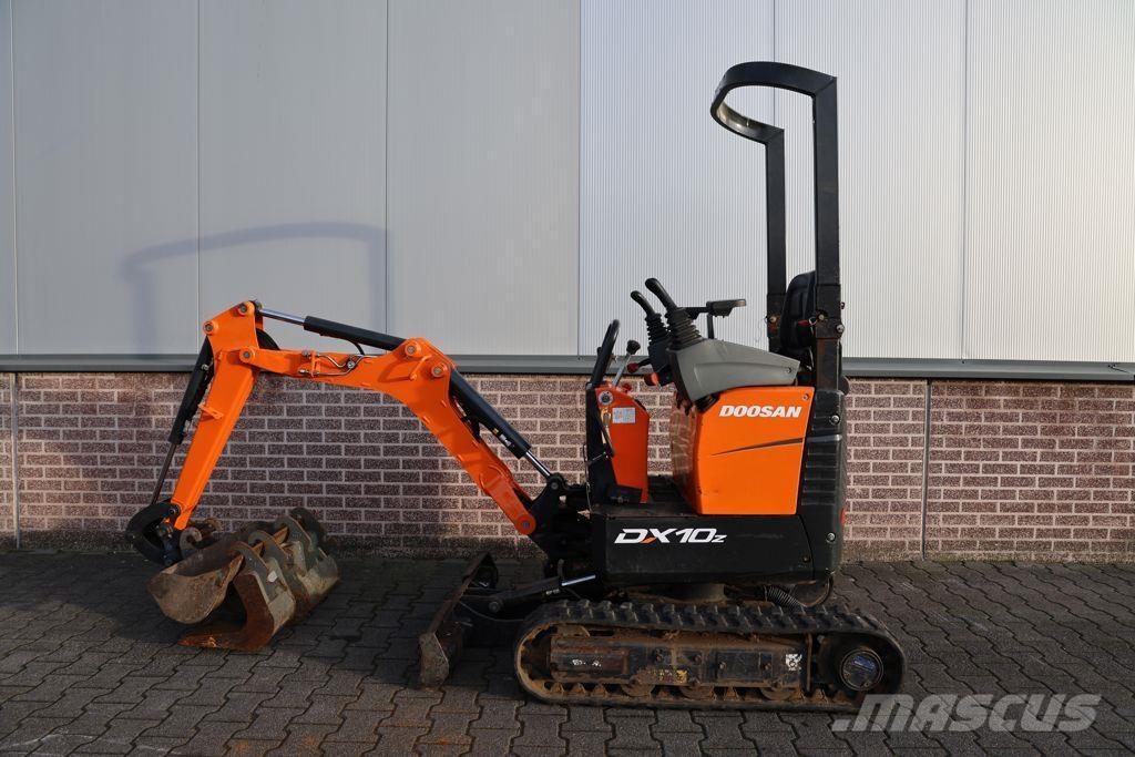 Doosan DX10 Mini bagri <7t