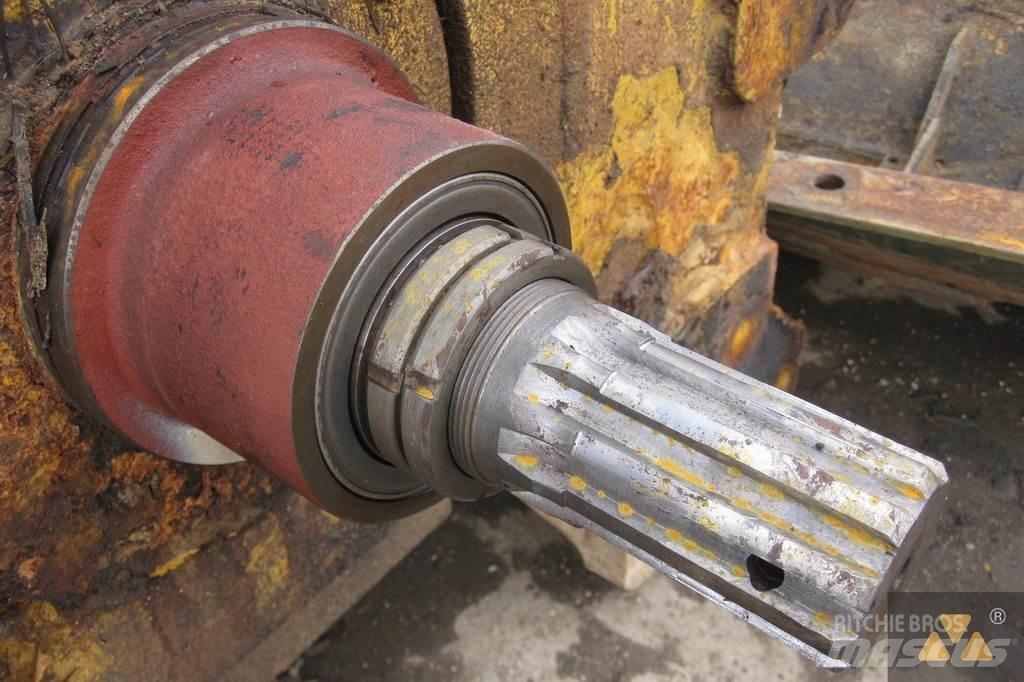 CAT D8K winch Drugi deli