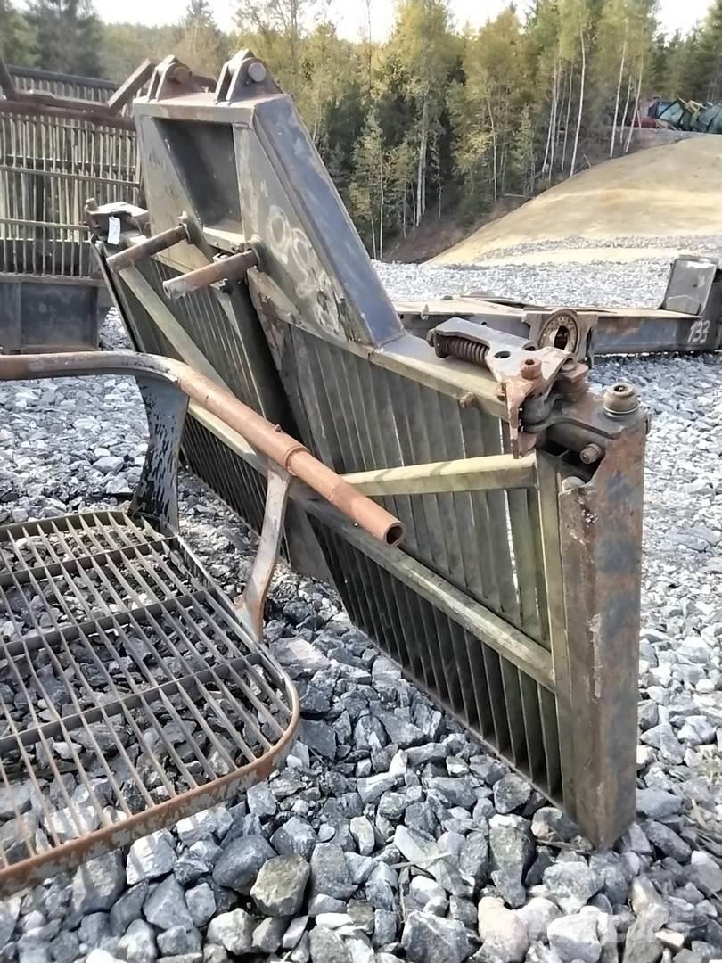 Valmet 860.1 Druge komponente