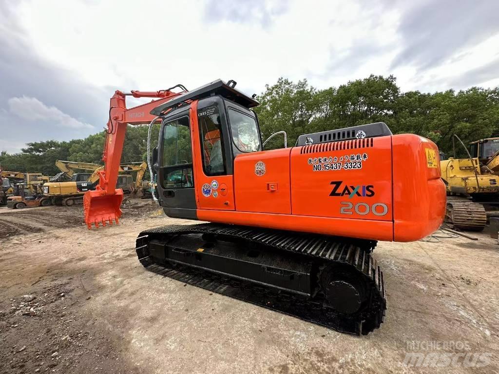 Hitachi ZX200 Bagri goseničarji