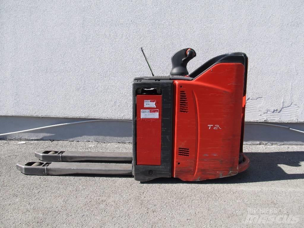 Linde T20SP/131 Električni nizko dvižni viličar s stojiščem