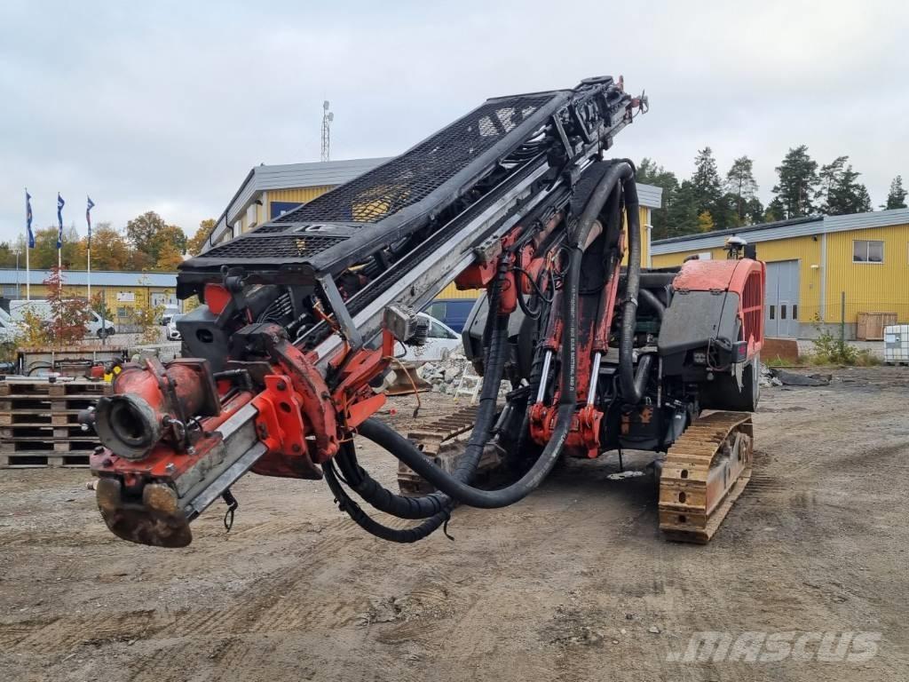 Sandvik Dino DC400Ri Terenske vrtalne naprave