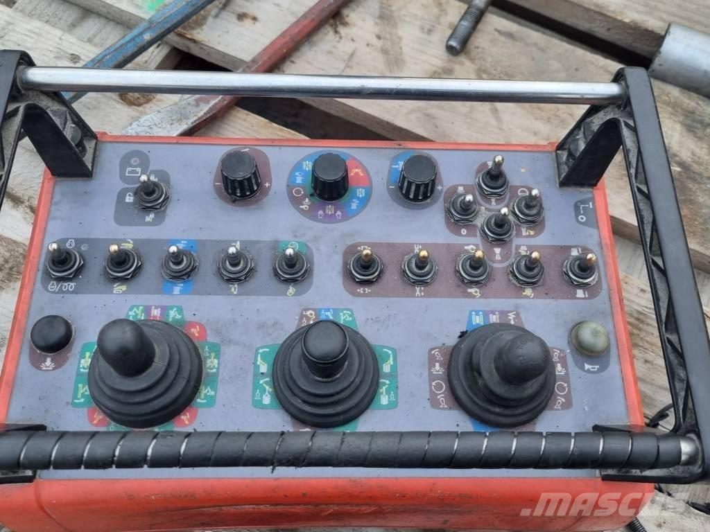 Sandvik Dino DC400Ri Terenske vrtalne naprave