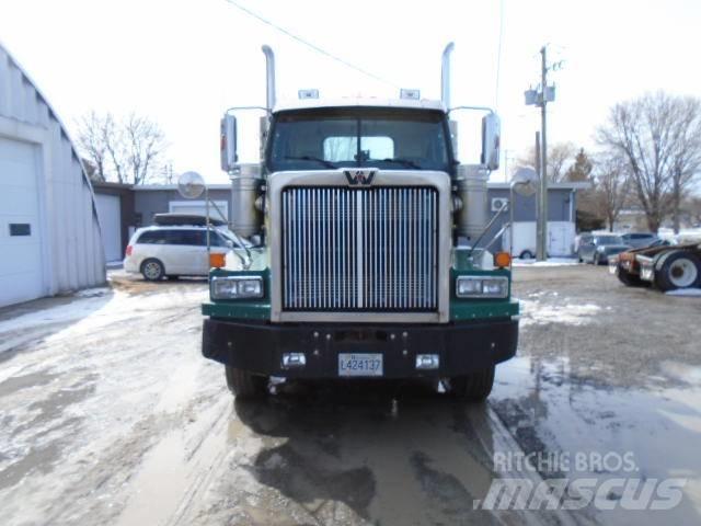 Western Star 4900 SF Vlačilci