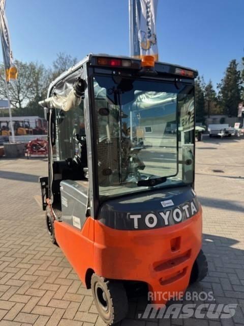 Toyota 8FBMT35 Električni viličarji