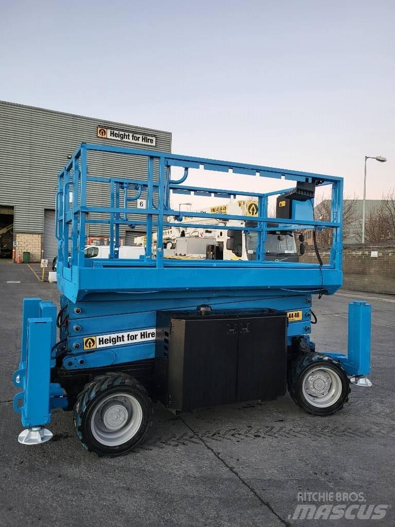 Genie GS 3369 RT Škarjaste dvižne ploščadi