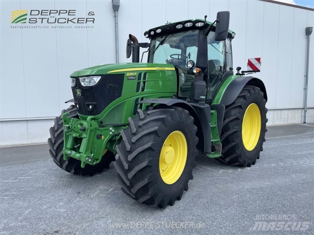 John Deere 6250R Traktorji