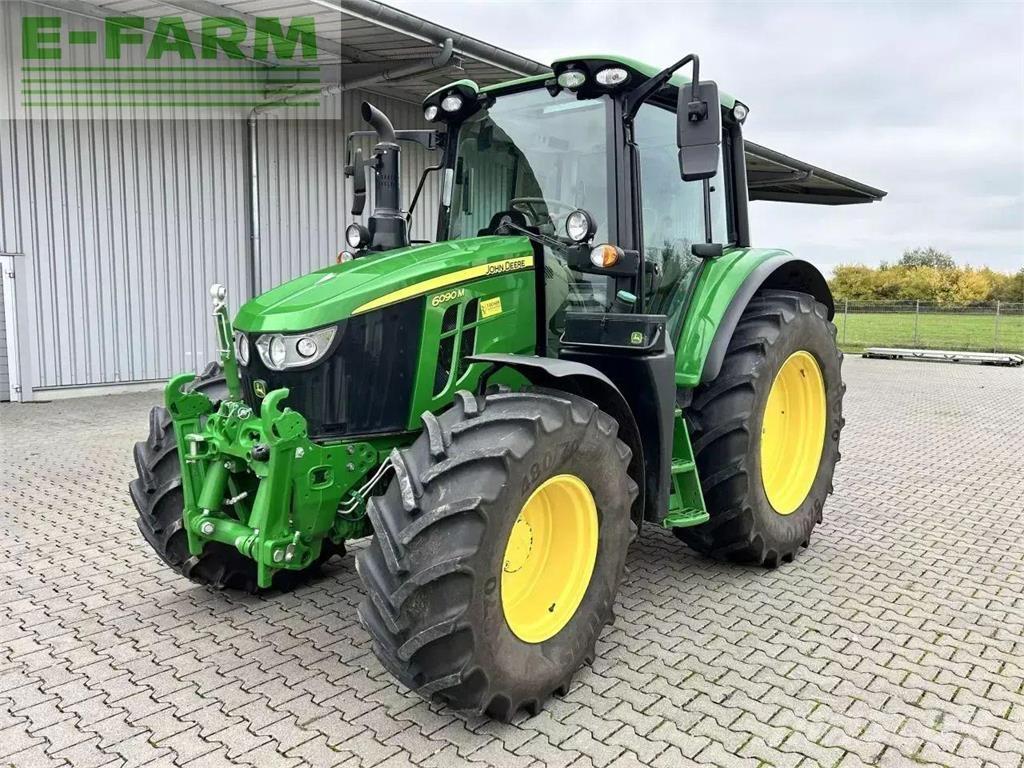 John Deere 6090m Traktorji