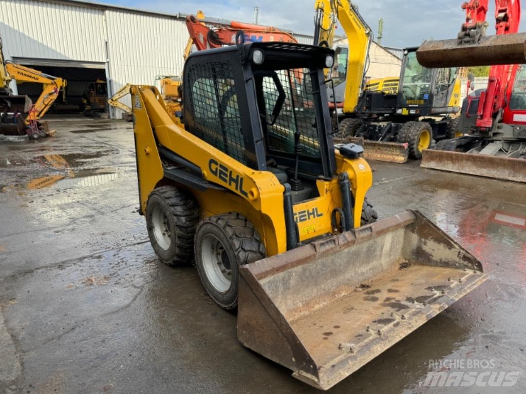Gehl R165 Skid steer mini nakladalci