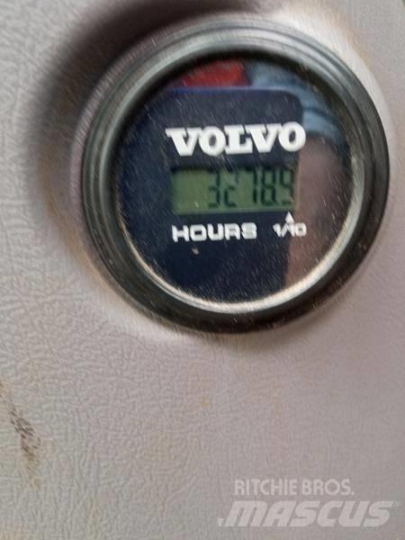 Volvo EC 750 DL Bagri goseničarji
