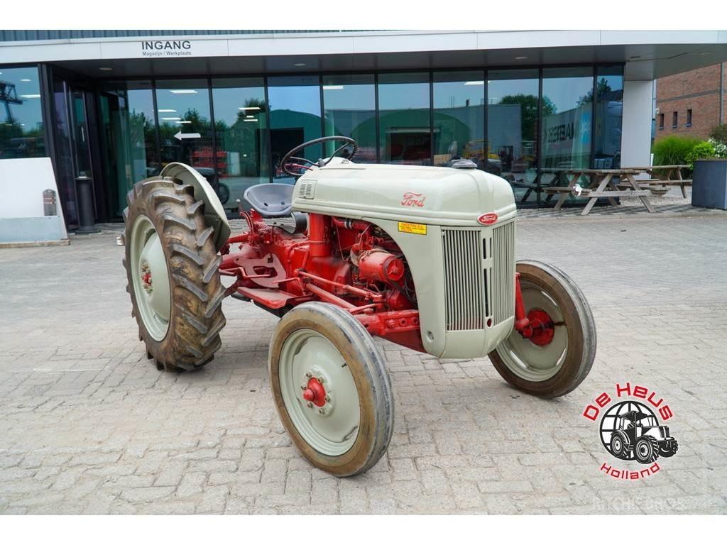 Ford Dearborn Traktorji