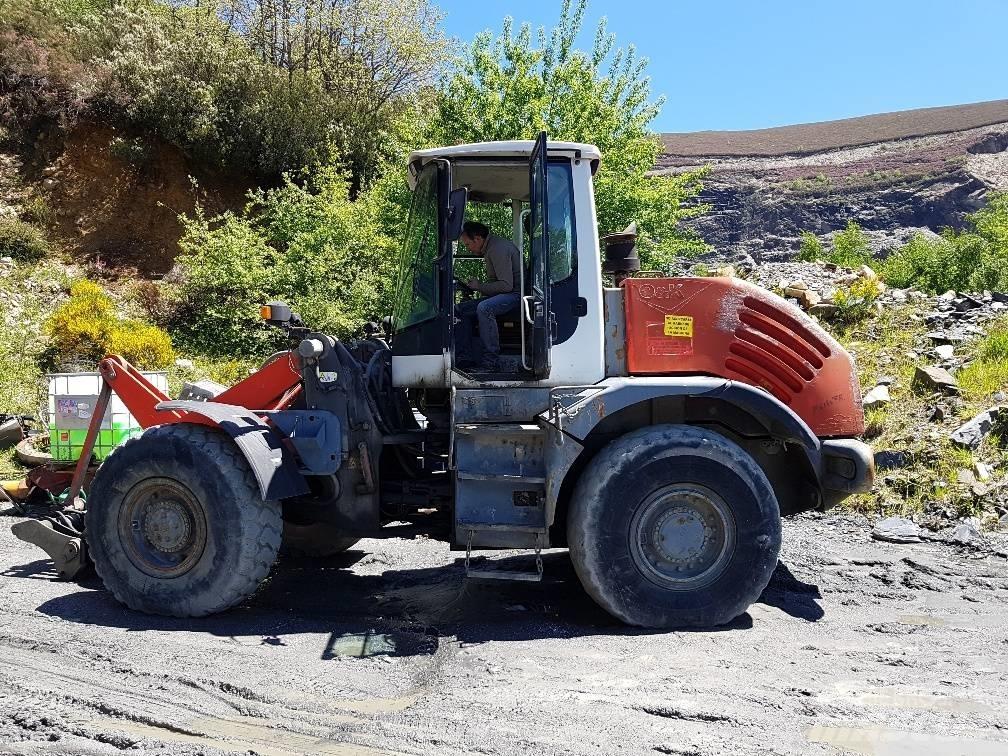 O&K L 25.5 Kolesni nakladalci