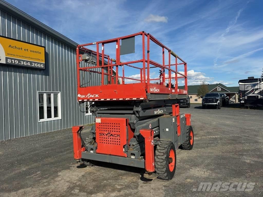 SkyJack SJ 8841 RT Škarjaste dvižne ploščadi