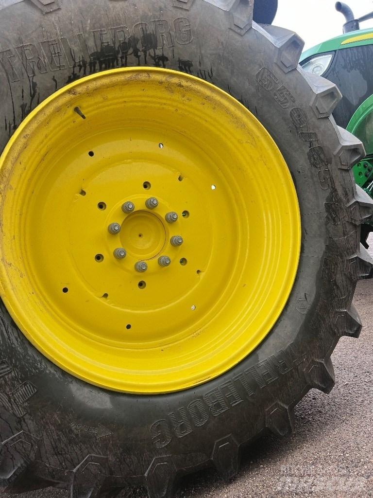John Deere 6195M Traktorji