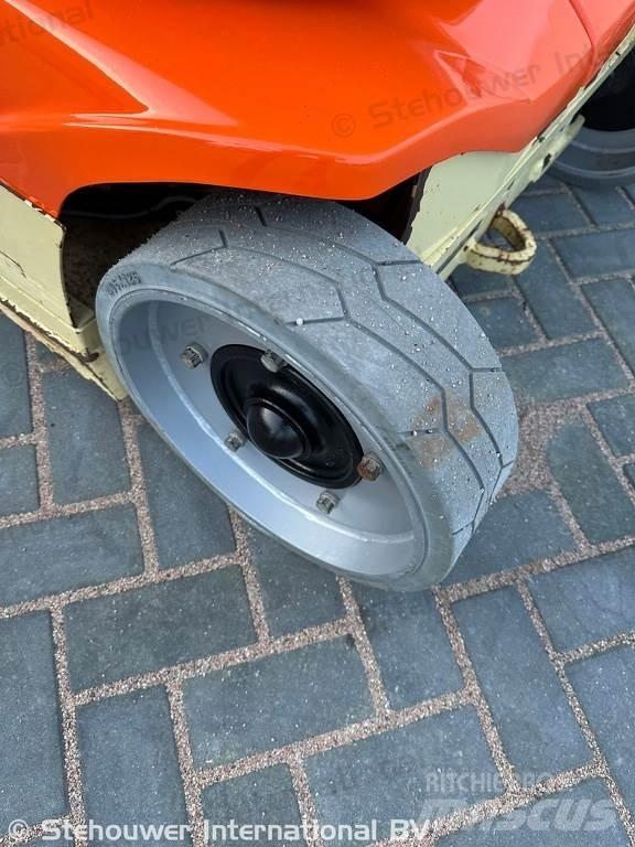 JLG Toucan 10E Druga dvigala in dvižne ploščadi