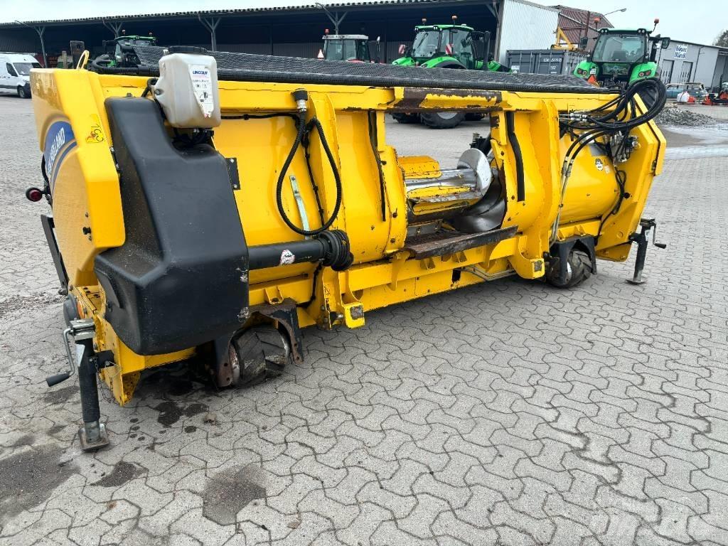 New Holland FR 500 Stroji za krmo na lastni pogon