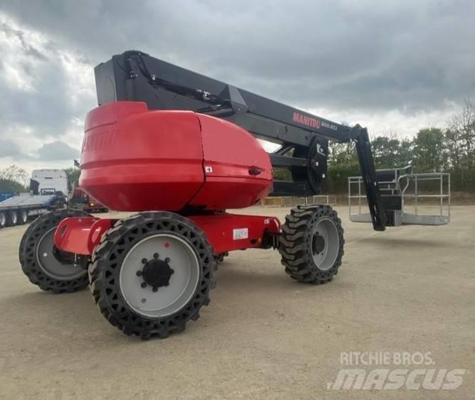Manitou 200 ATJ Zglobne dvižne ploščadi