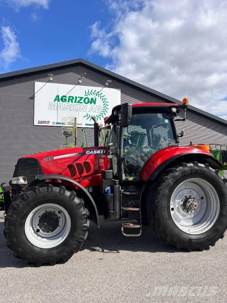 Case IH Puma 240 CVX Traktorji