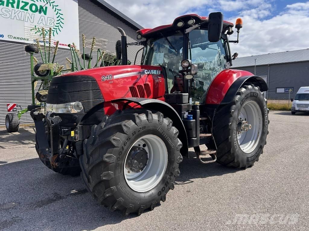 Case IH Puma 240 CVX Traktorji