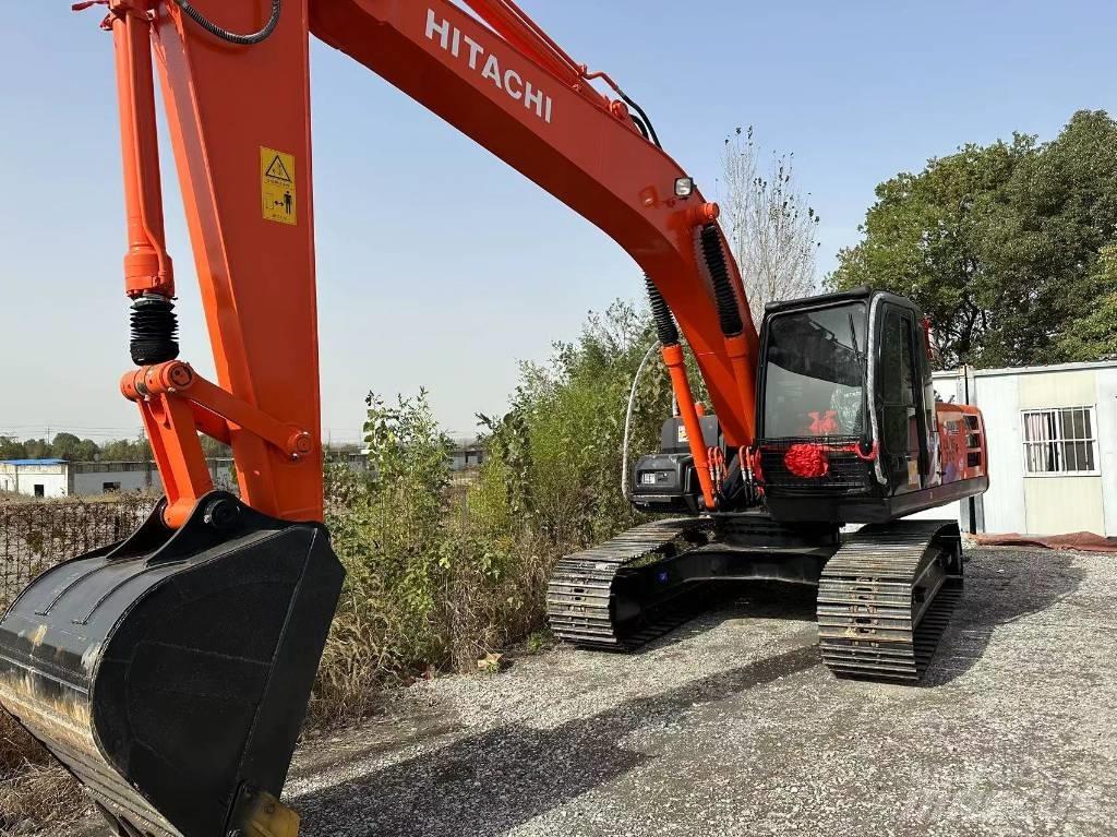 Hitachi ZX 200-6 Midi bagri 7t – 12t