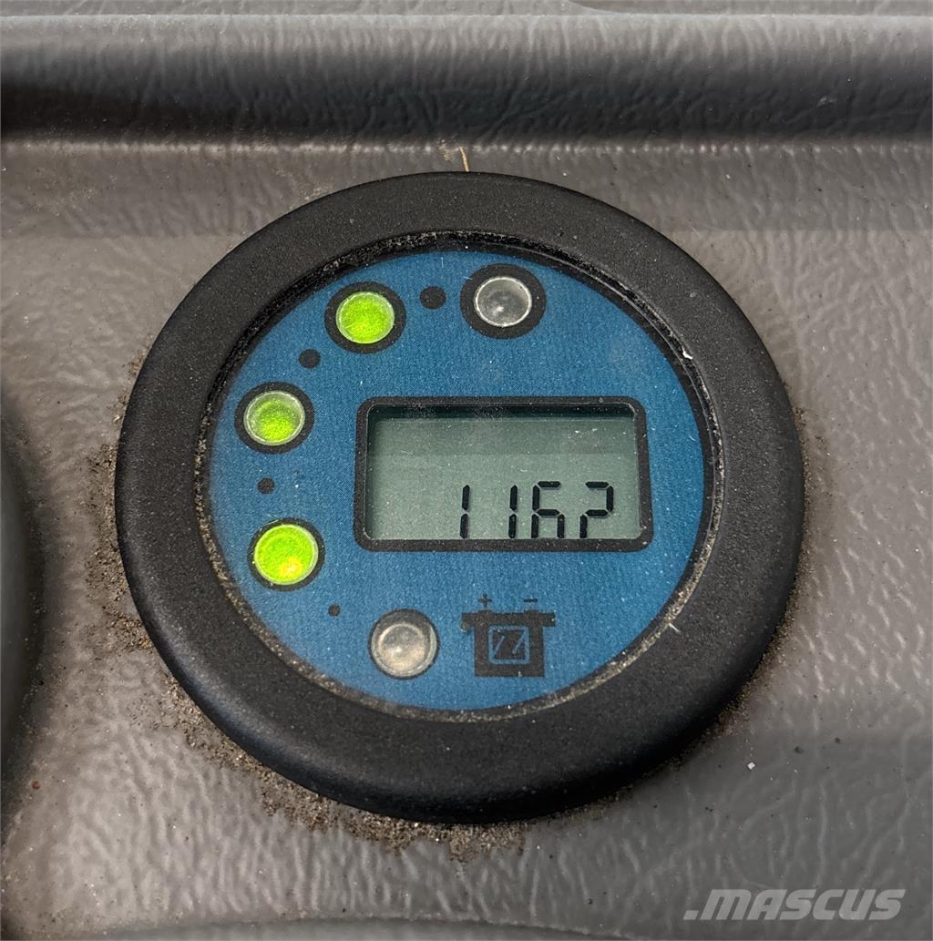 Atlet A160 Samopogonski ročni viličarji