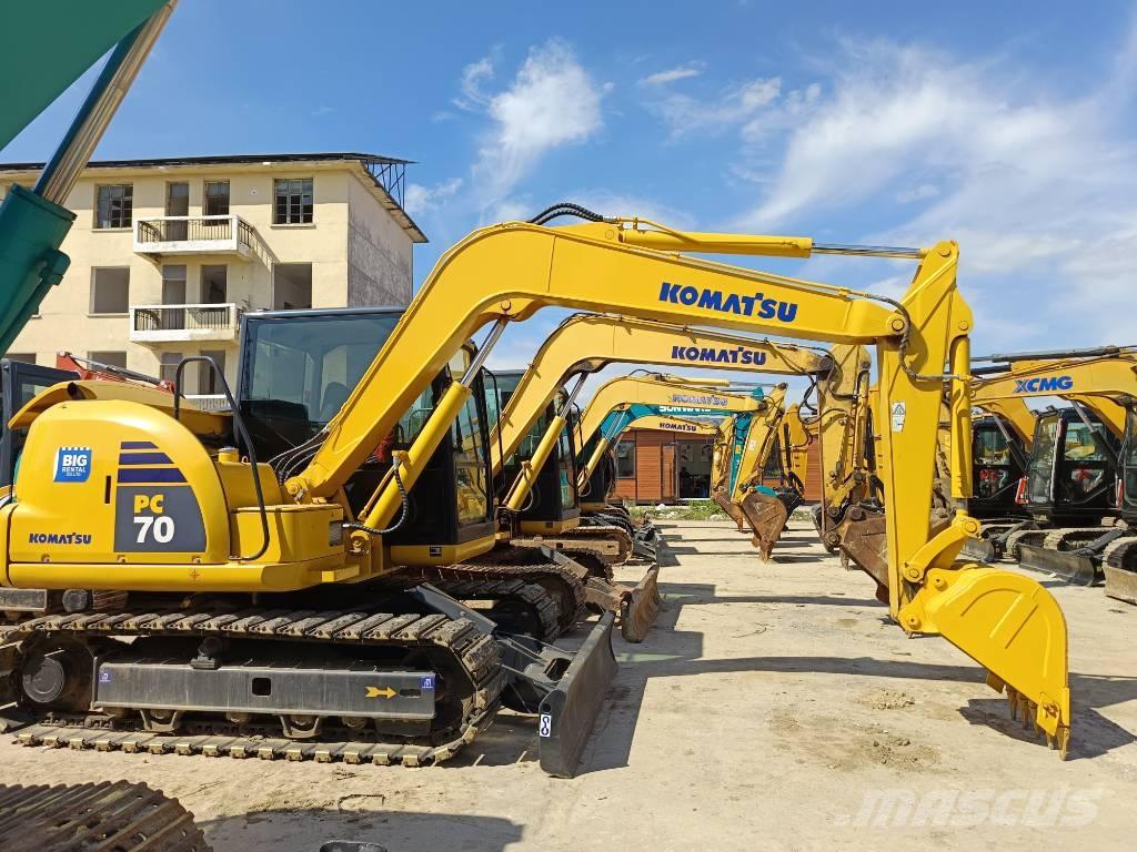 Komatsu PC 70 Midi bagri 7t – 12t