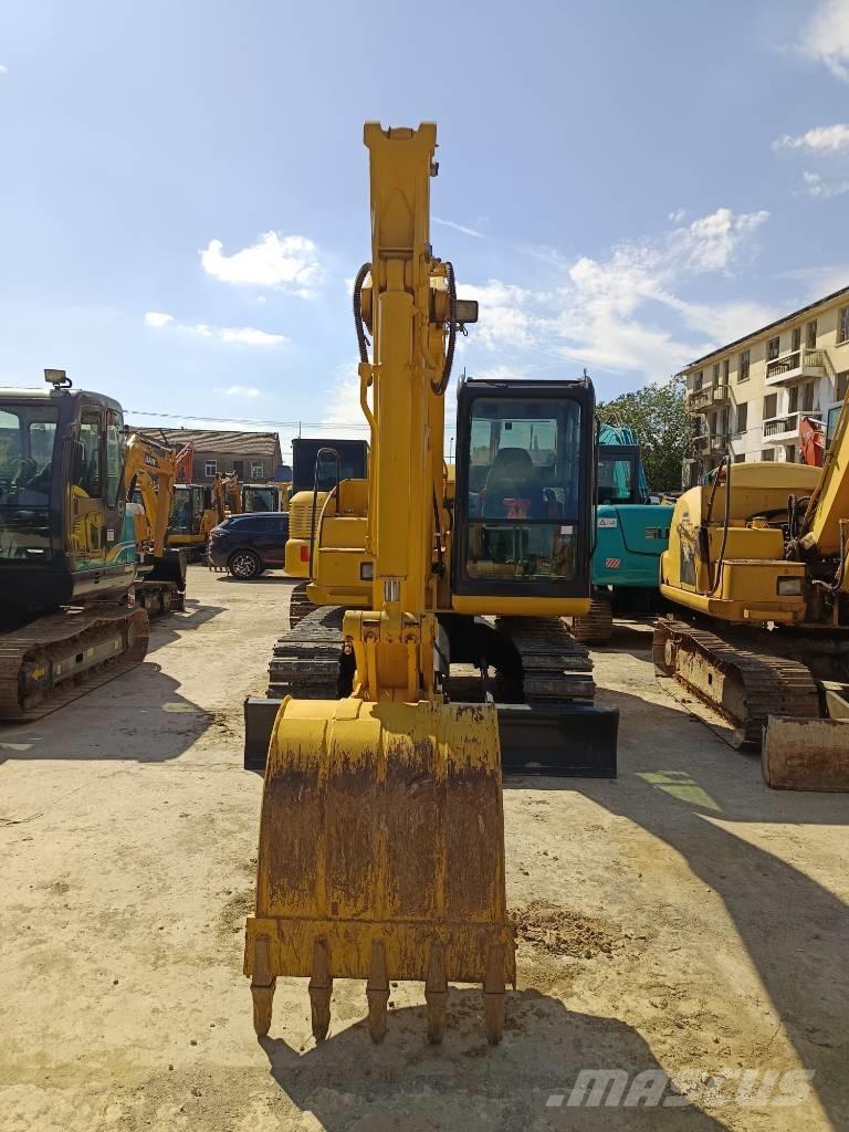 Komatsu PC 70 Midi bagri 7t – 12t
