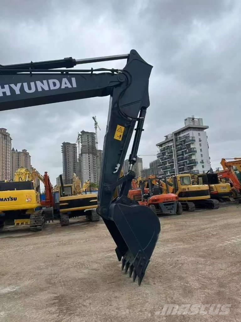 Hyundai 225LC-9T Bagri goseničarji