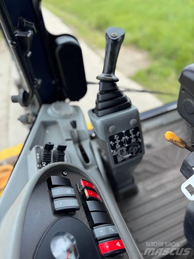 Volvo BL 71, JOYSTICK Rovokopači