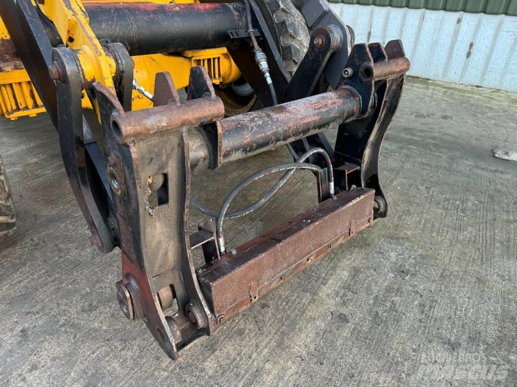 Volvo L 70 Kolesni nakladalci
