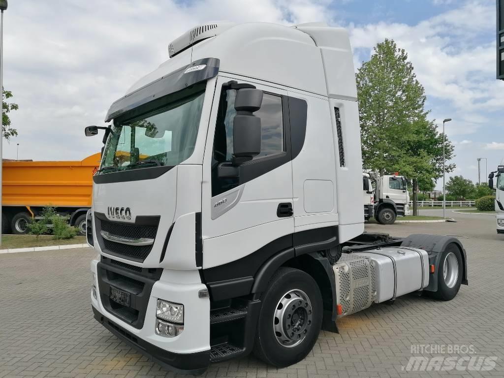 Iveco AS440ST/P Vlačilci