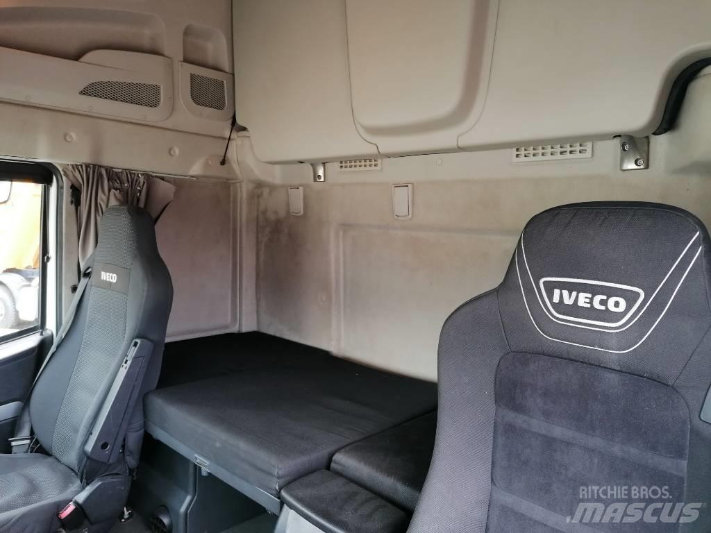 Iveco AS440ST/P Vlačilci