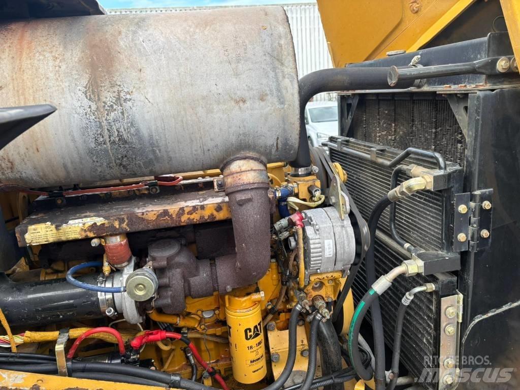 CAT 950 G Kolesni nakladalci