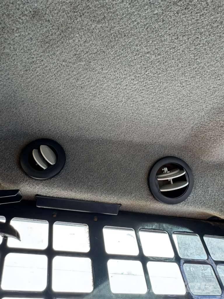 Bobcat T 550 Skid steer mini nakladalci