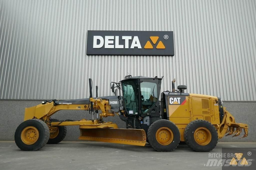 CAT 140M3 Grederji