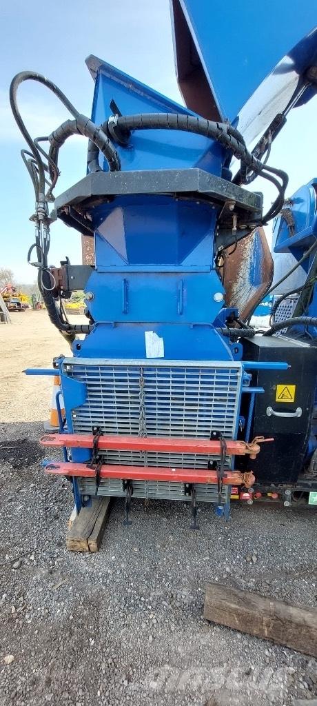 Bruks 806.2 ST Drobilci lesa