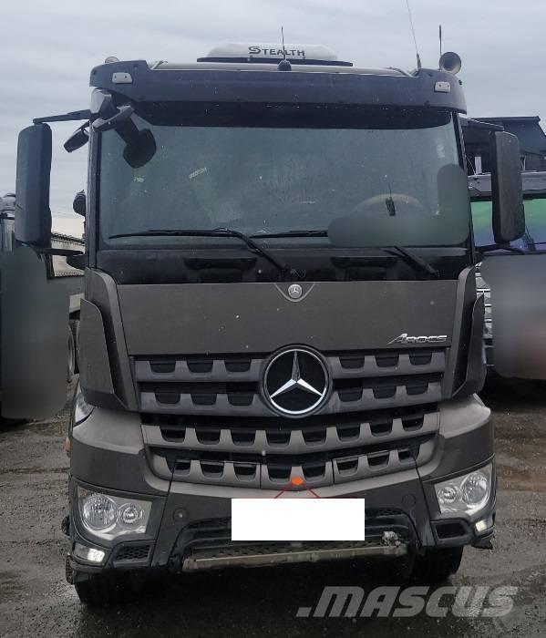 Mercedes-Benz 3951K Ne cestni demperji