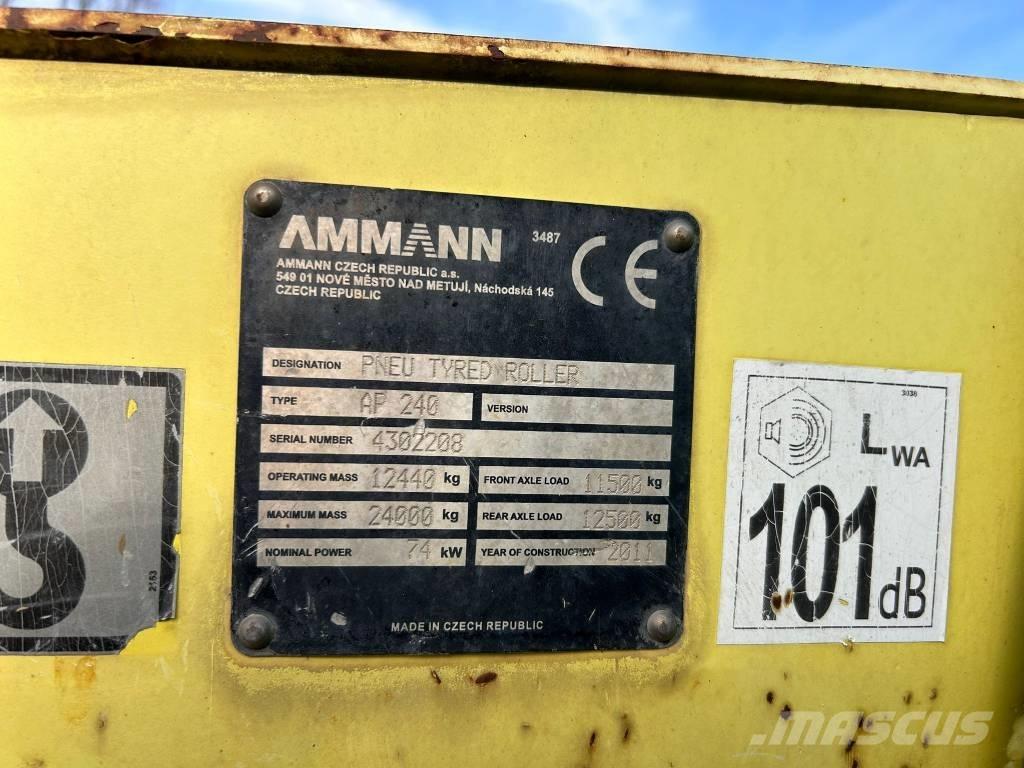Ammann AP 240 Kolesni valjarji s pnevmatikami
