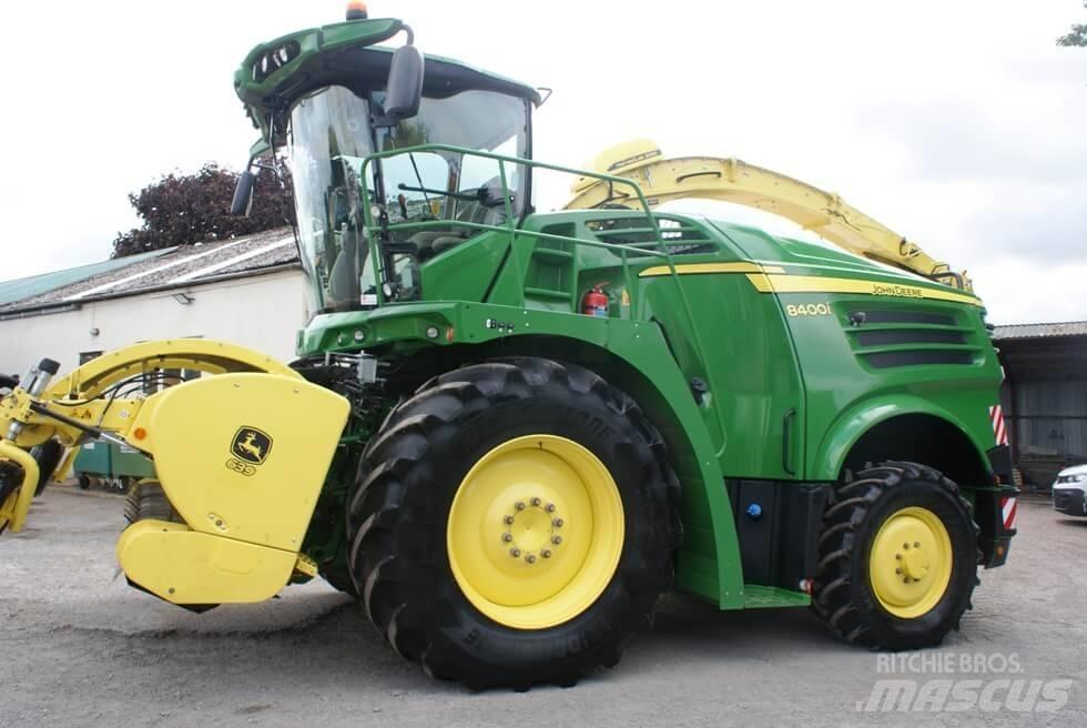 John Deere 8400 T Stroji za krmo na lastni pogon
