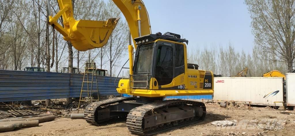 Komatsu PC 200-8 Bagri goseničarji