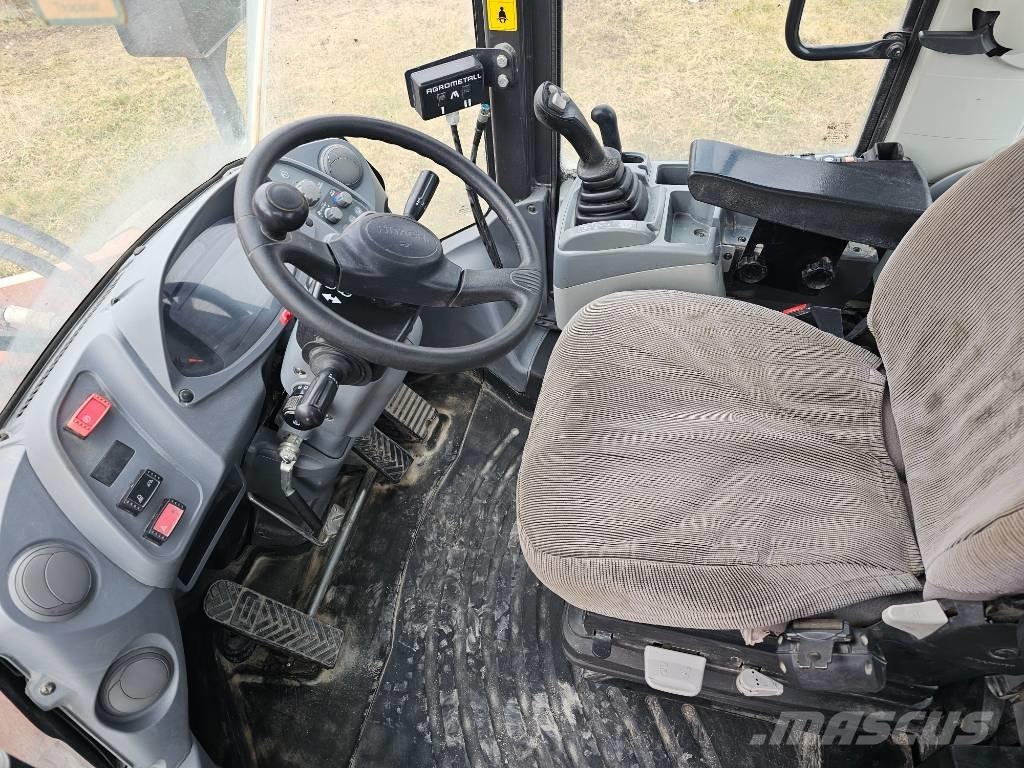 Hitachi ZW180-6 Kolesni nakladalci