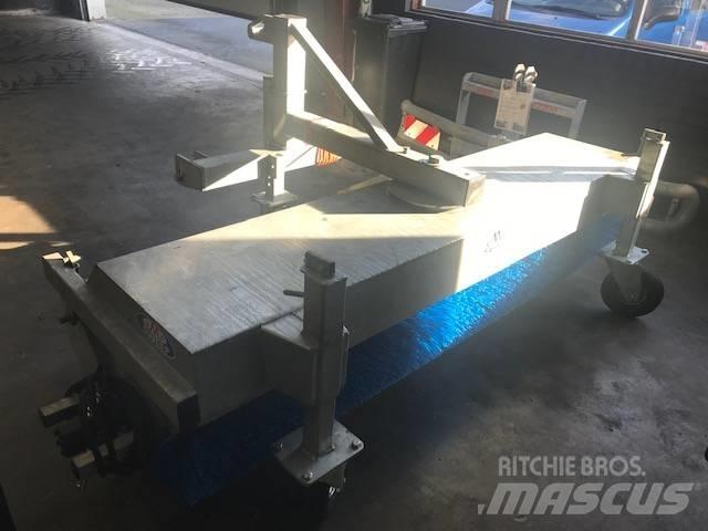  Sweep TV600/225 G Druga oprema za traktorje