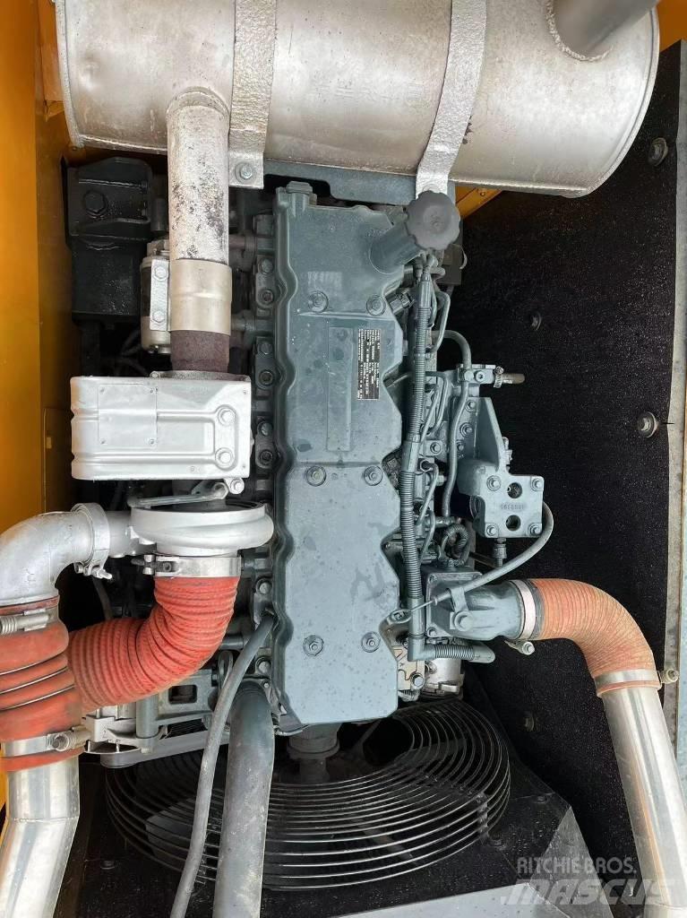 Hyundai R220LC-9S Bagri goseničarji