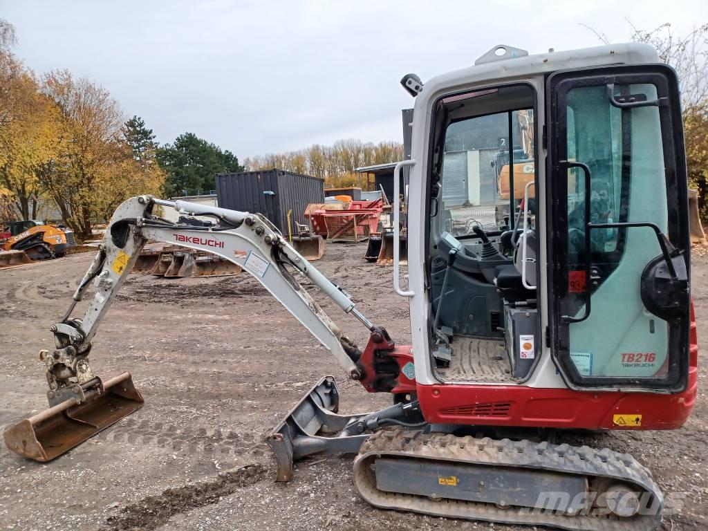Takeuchi TB 216 Mini bagri <7t
