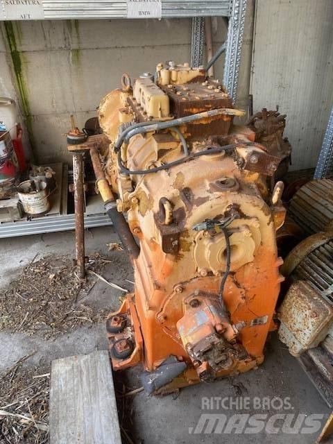 Fiat-Hitachi 350 Menjalnik