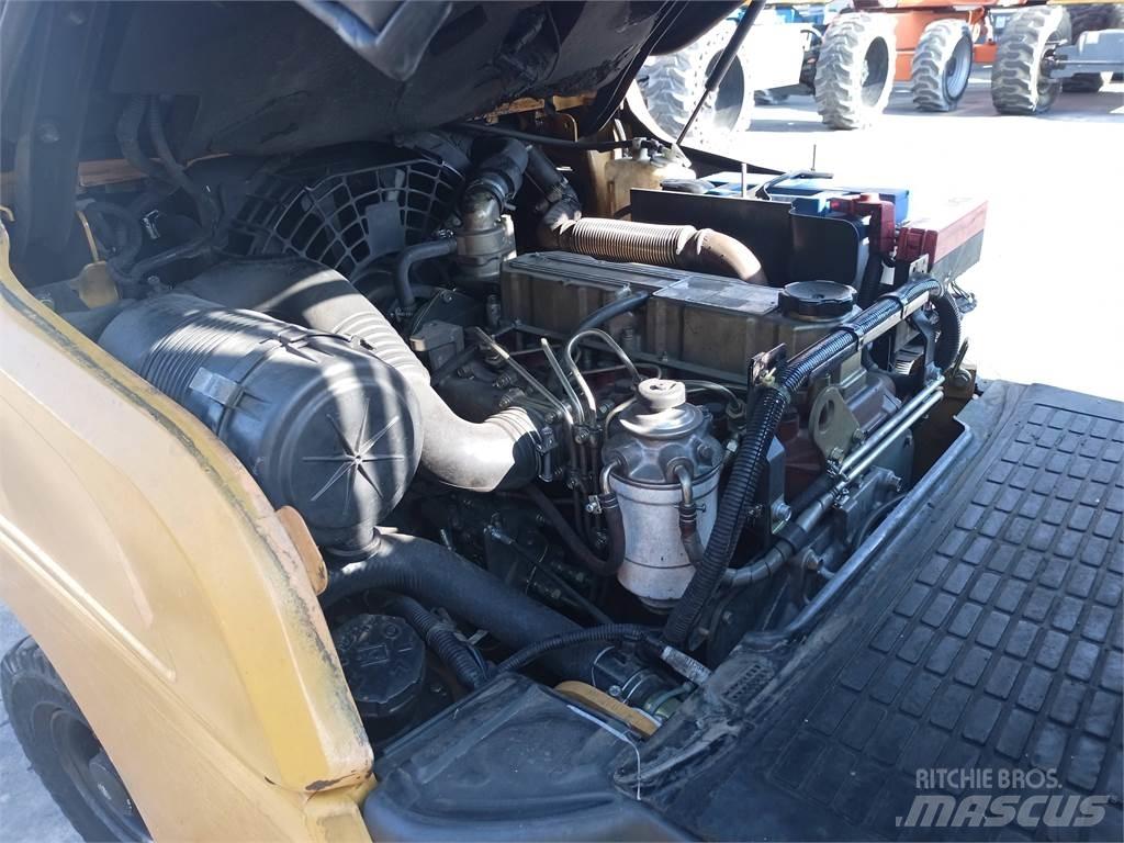CAT DP18NTD Dizelski viličarji
