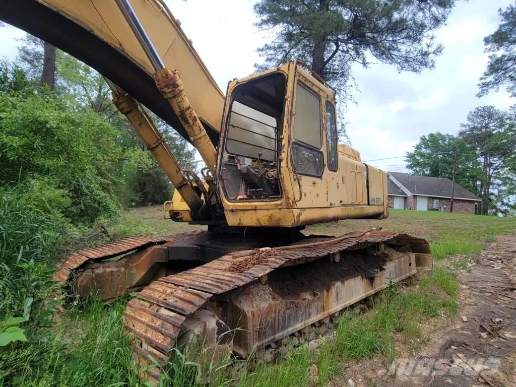 John Deere 992D Bagri goseničarji